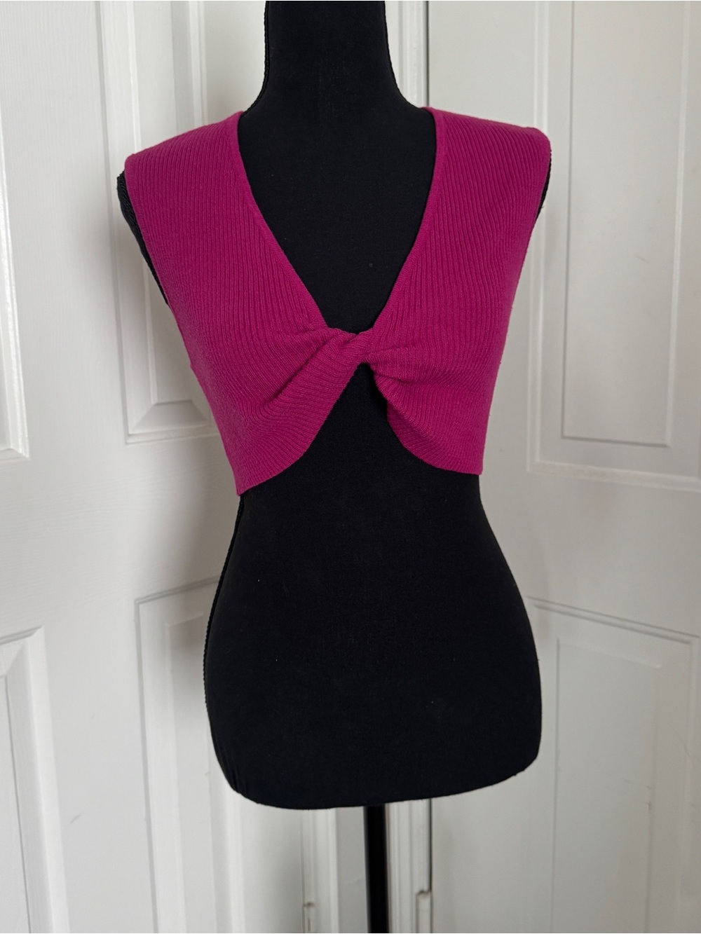 wild fable Bright Magenta Twist-Front Cropped Tank